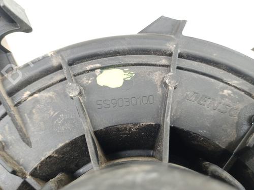 Heater blower motor IVECO DAILY IV Van 35C13 V, 35C13 V/P, 35S13 V, 35S13 V/P | BP32419917M62 