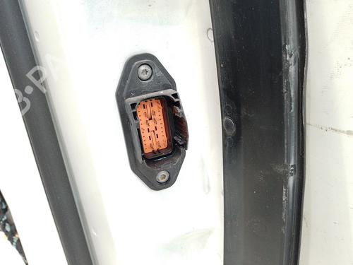 Left front door MERCEDES-BENZ M-CLASS (W164) ML 300 CDI 4-matic (164.120) | BP32419896C2