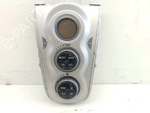 Used Climate control TOYOTA YARIS (_P13_) 1.4 D (NLP130_, NLP130) (90 hp) 27458672