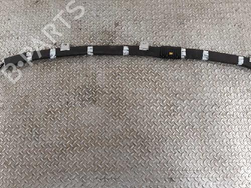 Used Right curtain airbag JAGUAR X-TYPE I (X400) 2.0 D (130 hp) 5587288