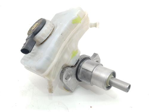 Used Brake master cylinder AUDI A6 C7 (4G2, 4GC) 2.0 TDI (177 hp) 32116629