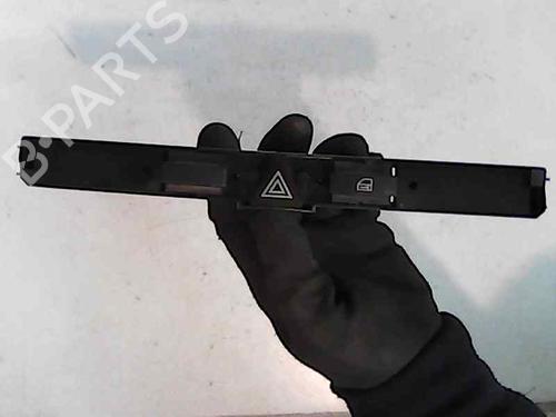 Used Warning switch OPEL ZAFIRA / ZAFIRA FAMILY B (A05) [2005-2019]  3473521