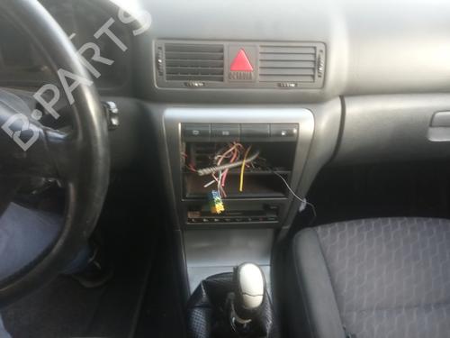 Front left interior door handle SKODA OCTAVIA I (1U2) 1.9 TDI | BP15897927I13 