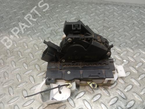 Used Front left lock FORD MONDEO III (B5Y) 2.0 16V TDDi / TDCi (115 hp) 8808257