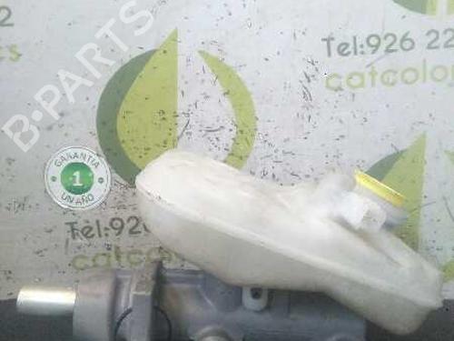 Used Brake master cylinder CITROËN XSARA Coupe (N0) 2.0 HDI 90 (90 hp) 3067334