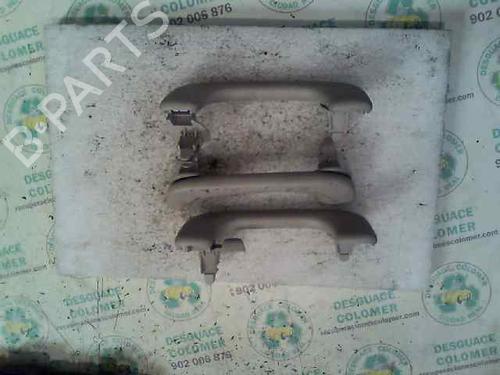 Maniglia interna del tetto RENAULT MEGANE II Saloon (LM0/1_) 1.9 dCi (LM0G, LM1G, LM2C) (120 hp) 14227406