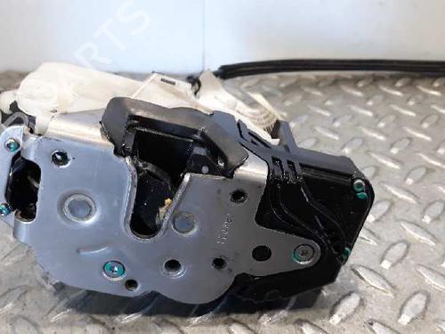 Used Front right lock OPEL INSIGNIA A (G09) [2008-2017]  3066842