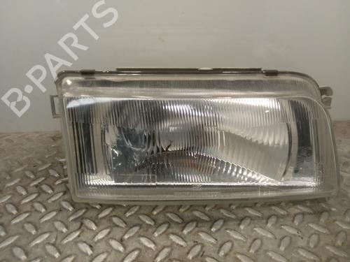 Used Right headlight HYUNDAI SANTAMO 2.0 (105 hp) 8275317