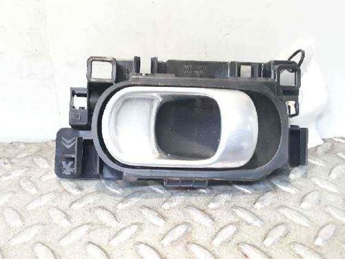 Used Rear right interior door handle Rear right interior door handle CITROËN C3 / C3 ORIGIN III (SX) 1.6 BlueHDi 100 (99 hp) 7451289 7451289
