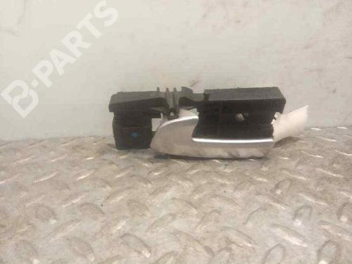 Used Rear left interior door handle Rear left interior door handle ALFA ROMEO 159 Sportwagon (939_) 2.0 JTDM (939BXR1B) (136 hp) 6910013 6910013