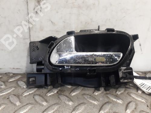 Used Front left interior door handle Front left interior door handle CITROËN C3 II (SC_) 1.4 HDi 70 (SC8HZC, SC8HR0, SC8HP4) (68 hp) 7988607 7988607