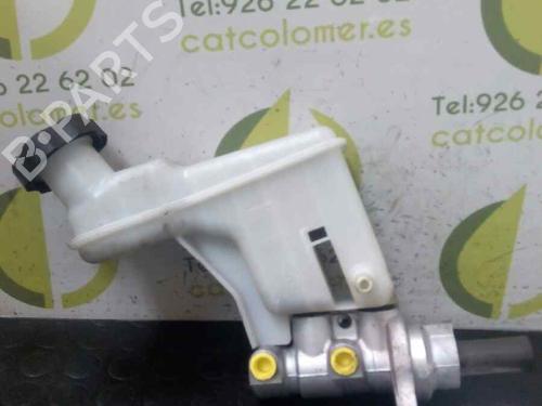 Used Brake master cylinder HYUNDAI ix35 (LM, EL, ELH) [2009-2016]  3058370