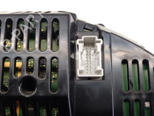 Instrument cluster MERCEDES-BENZ C-CLASS (W204) C 200 CDI (204.001) | BP31063324C47