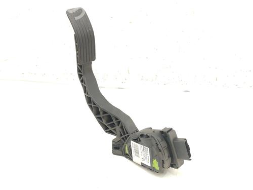 Pedal Pedal PEUGEOT 208 I (CA_, CC_) 1.2 THP 110 (110 hp) 33939321 33939321