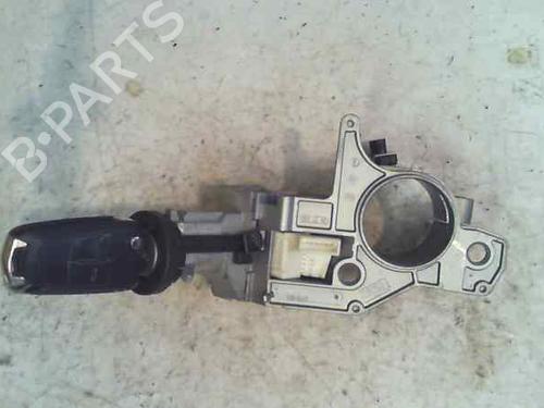 Used Ignition barrel OPEL ZAFIRA / ZAFIRA FAMILY B (A05) [2005-2019]  6634553