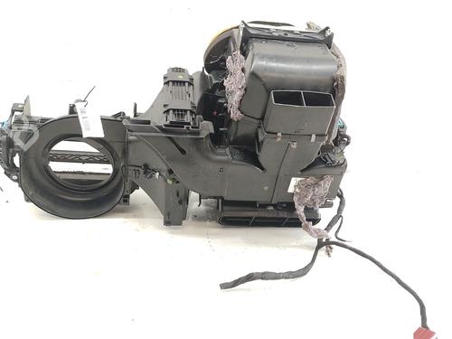 Used Heater matrix box Heater matrix box SEAT IBIZA IV ST (6J8, 6P8) 1.6 TDI (90 hp) 34475577 34475577