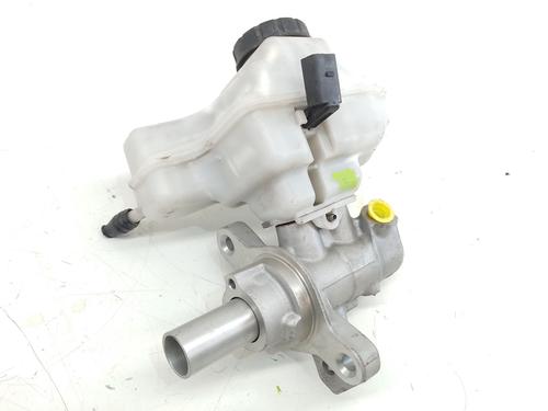 Used Brake master cylinder VW PASSAT B8 (3G2, CB2) 1.4 TSI (150 hp) 32451296