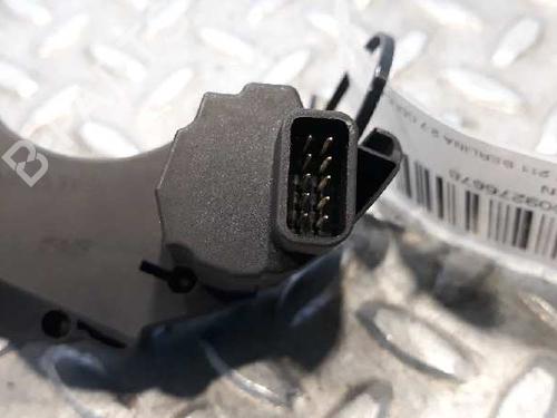 Switch MERCEDES-BENZ E-CLASS (W211)  | BP7256319I30 