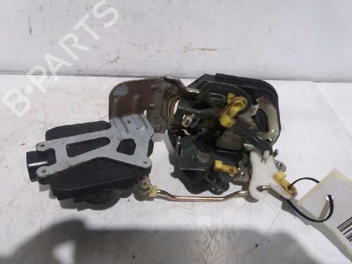 Rear right lock HYUNDAI SANTA FÉ I (SM) 2.0 CRDi | BP4689806C99 