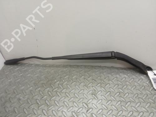 Used Front windshield wiper arm NISSAN QASHQAI / QASHQAI +2 I (J10, NJ10, JJ10E) [2006-2014]  9233390