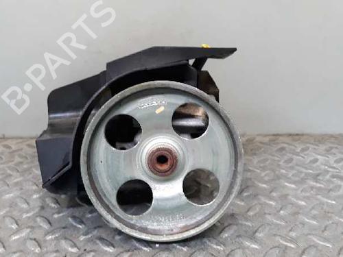 Used Steering pump PEUGEOT 206 Hatchback (2A/C) 1.4 i (75 hp) 7529202