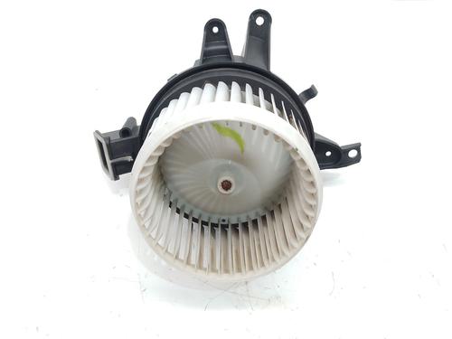 Used Heater blower motor FIAT 500X (334_) 1.6 D Multijet (334AXA1B, 334AXA11) (120 hp) 32184223