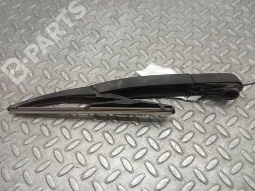 back-wipers-mechanism-citroen-c4-cactus-16-bluehdi-100-2014-9431824 main image