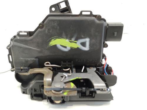 Vergrendeling rechts voor SKODA OCTAVIA I (1U2) 1.9 TDI (90 hp) 24594255