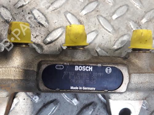 Used Injection rail FIAT PUNTO (188_) [1999-2012]  8339585