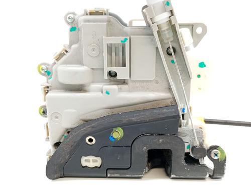 Front left lock AUDI A4 B8 (8K2) 2.0 TDI | BP37154680C98 - Image 4