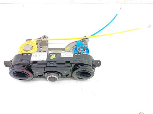 Used Climate control Climate control 39173885 39173885