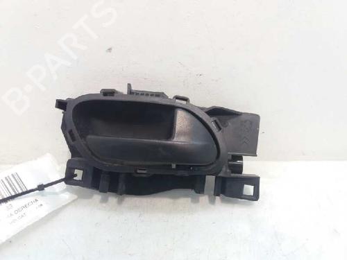 Used Front right interior door handle PEUGEOT PARTNER Box Body/MPV (5_, G_) 1.6 HDi 75 (75 hp) 4647780