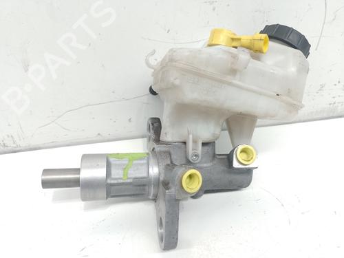 Used Brake master cylinder OPEL ASTRA J (P10) [2009-2016]  27933245