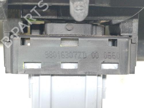 Right front window switch PEUGEOT RIFTER 1.5 BlueHDi 100 | BP32301721I26