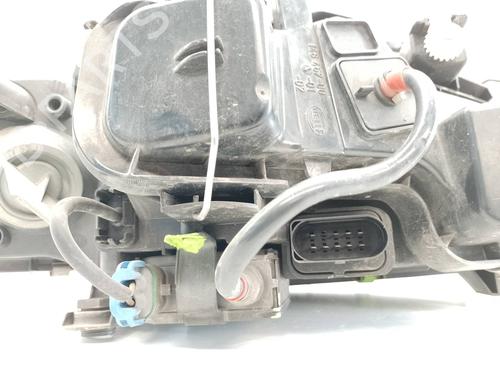 Left headlight AUDI A6 C5 (4B2) 1.8 T | BP18064781C28 