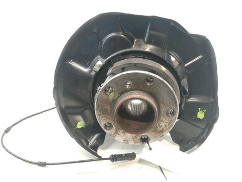 Used Left rear steering knuckle BMW 3 (F30, F80) [2011-2018]  25861705