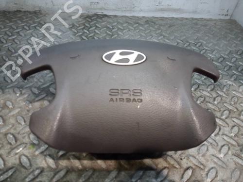 Used Driver airbag HYUNDAI SONATA V (NF) 2.0 CRDi (140 hp) 16657807