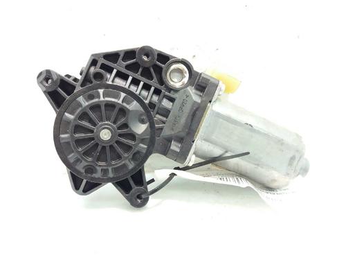 Used Left front window motor RENAULT MEGANE I Classic (LA0/1_) 1.9 dCi (LA05) (105 hp) 3549297