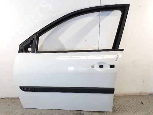 Used Left front door RENAULT MEGANE II Saloon (LM0/1_) [2003-2025]  6058269