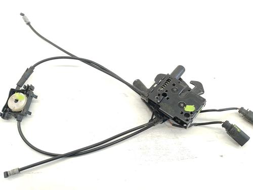 hood-lock-audi-a1-sportback-gba-2018-33435107 main image