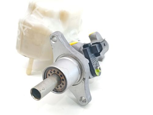 Brake master cylinder VW GOLF VI (5K1) 1.4 TSI | BP39170632M77 - Image 4