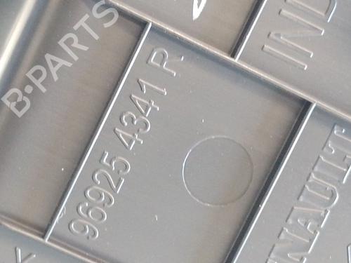 Middle console DACIA SANDERO III 1.0 TCe 90 | BP33177736I22  - Image 8