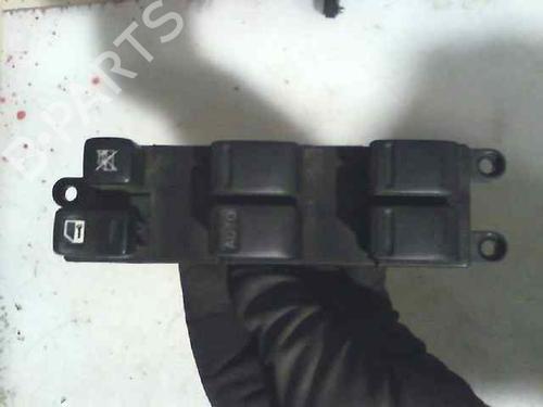 Used Left front window switch NISSAN ALMERA II (N16) [2000-2025]  3047861