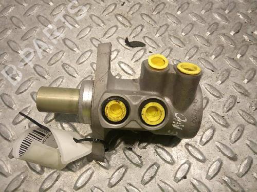Used Brake master cylinder FORD FIESTA V (JH_, JD_) [2001-2014]  6516964