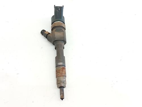 Używane Wtryskiwacz Wtryskiwacz SUZUKI GRAND VITARA II (JT, TE, TD) 1.9 DDiS All-wheel Drive (JT419, TD44, JB419WD, JB419XD,... (129 hp) 36562673 36562673