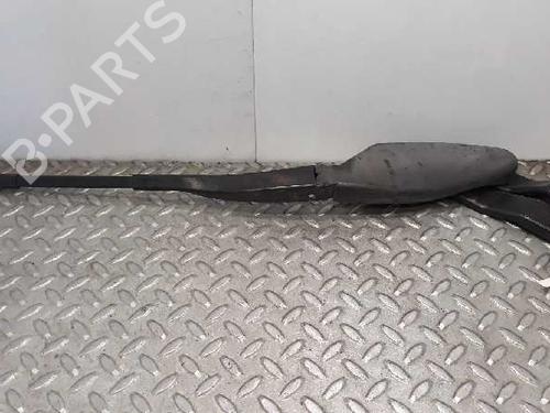 Used Front windshield wiper arm MERCEDES-BENZ E-CLASS (W211) E 280 CDI (211.020) (190 hp) 7195433