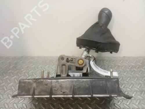 Used Gear lever VW POLO (9N_, 9A_) 1.4 16V (75 hp) 11200779