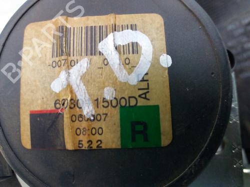 Rear right seatbelt LAND ROVER DISCOVERY III (L319) 2.7 TD 4x4 | BP6635224I28 