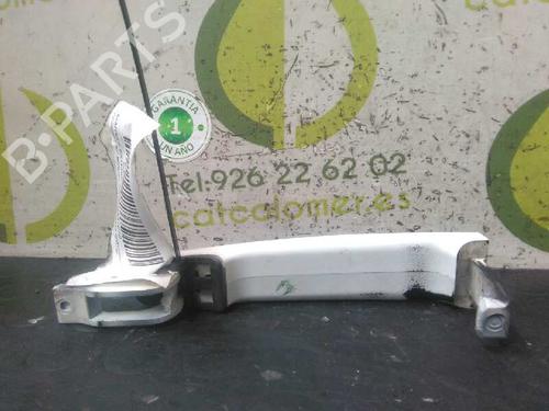 Front left exterior door handle PEUGEOT 307 (3A/C) 1.6 HDi 110 | BP3072004C128 