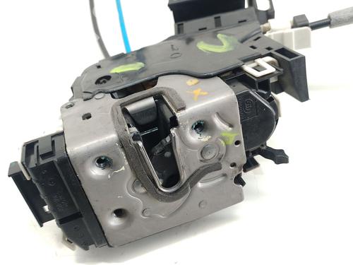 Rear left lock MERCEDES-BENZ C-CLASS (W204) C 200 CDI (204.001) | BP31068604C100 